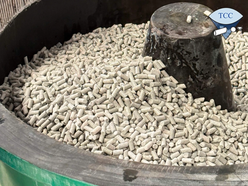 Máy rung đánh bóng kim loại và tầm quan trọng trong chuỗi giá trị sản xuất